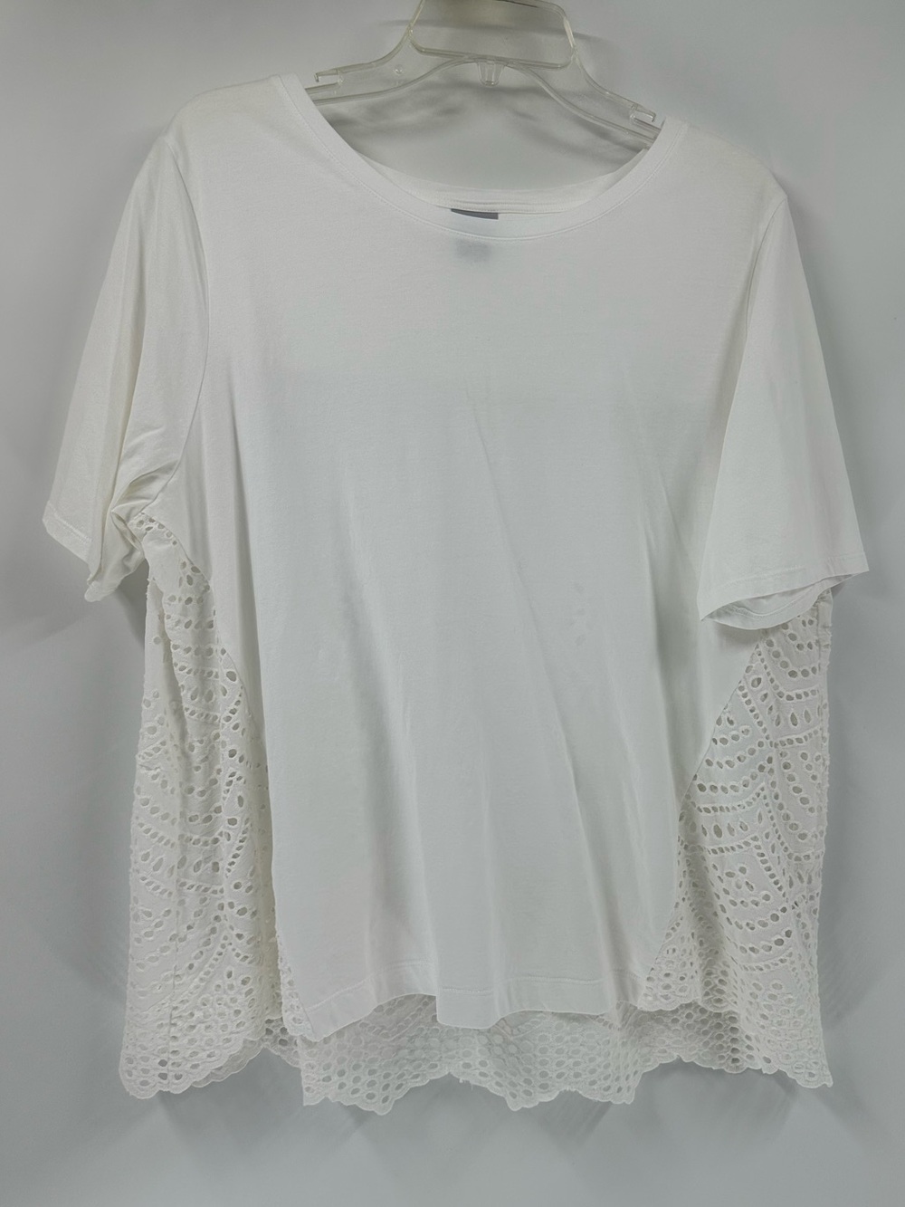 Chico's White Embellished Eyelet Detail Short Sleeve Top Sz 3/XL - Picture 11 of 12